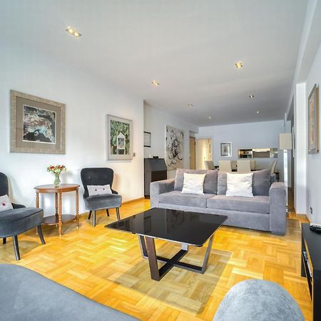 Bright Spacious Luxury Apartment In Prime Central Афіни Екстер'єр фото